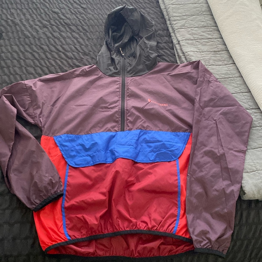 Cotopaxi Windbreak
